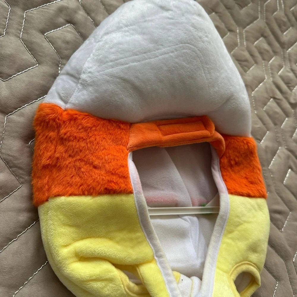 🆕Halloween Candy Corn Pet Costume